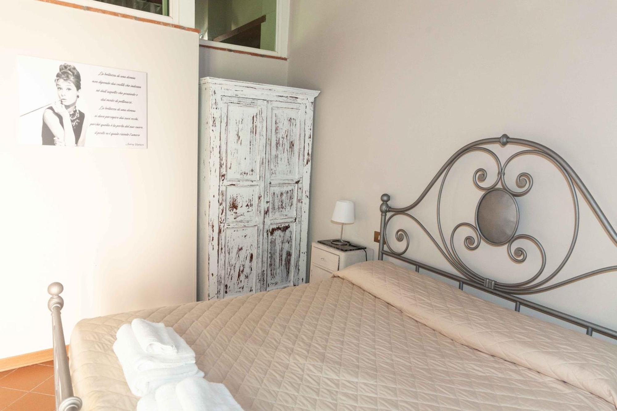 Bed And Breakfast Villa Torre Degli Onesti Apartments Lukka Zewnętrze zdjęcie